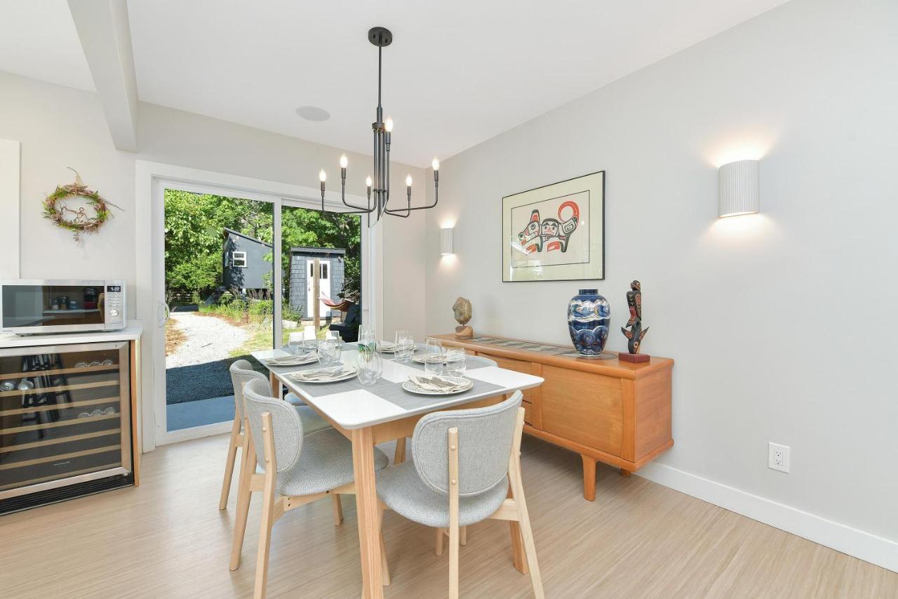 The Bayside Cottage North Saanich Εξωτερικό φωτογραφία
